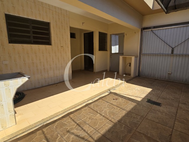#427 - Casa para Venda em Moji Mirim - SP