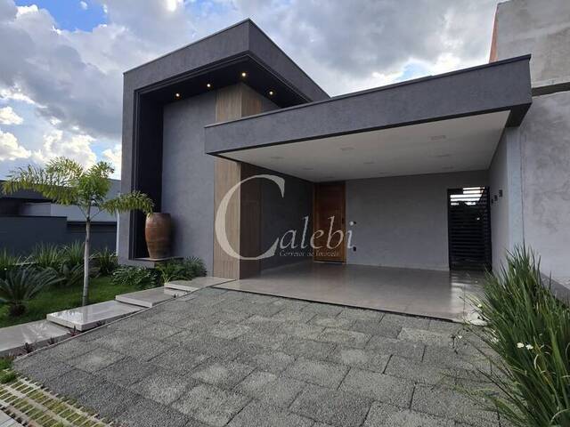 #595 - Casa em condomínio para Venda em Moji Mirim - SP