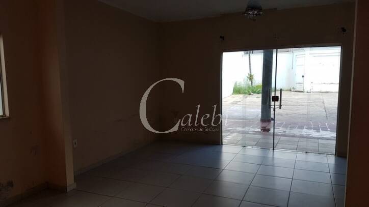 Casa à venda com 3 quartos, 250m² - Foto 13
