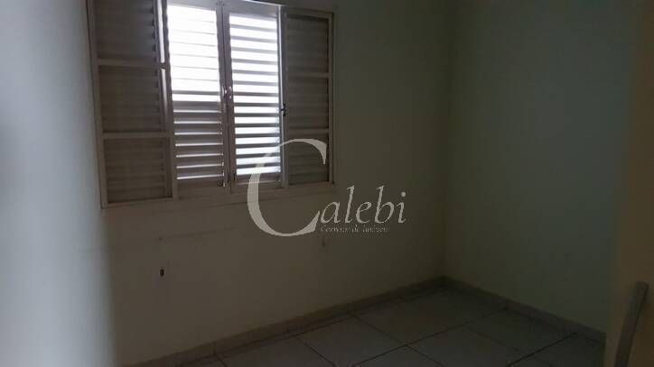 Casa à venda com 3 quartos, 250m² - Foto 18