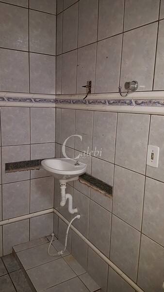 Casa à venda com 3 quartos, 250m² - Foto 23