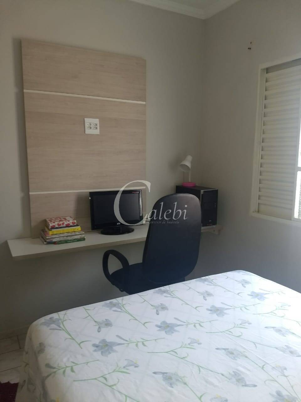Casa à venda com 2 quartos, 180m² - Foto 7