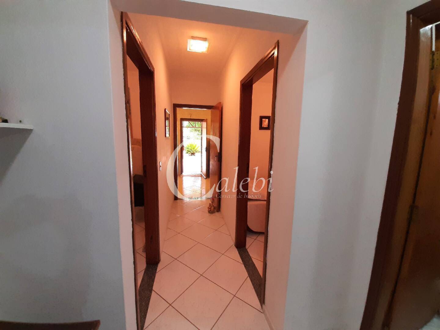 Chácara à venda com 3 quartos, 600m² - Foto 6