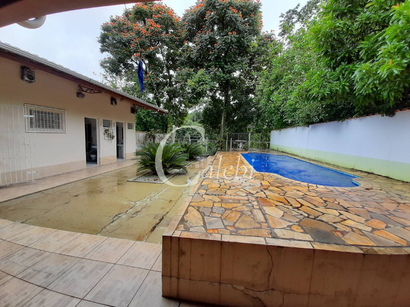 Chácara à venda com 3 quartos, 600m² - Foto 25