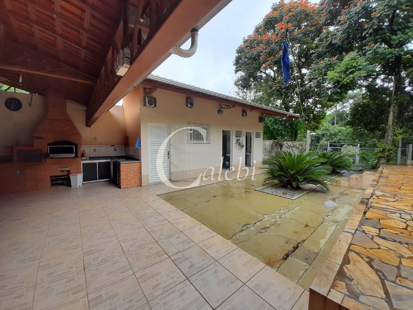Chácara à venda com 3 quartos, 600m² - Foto 26
