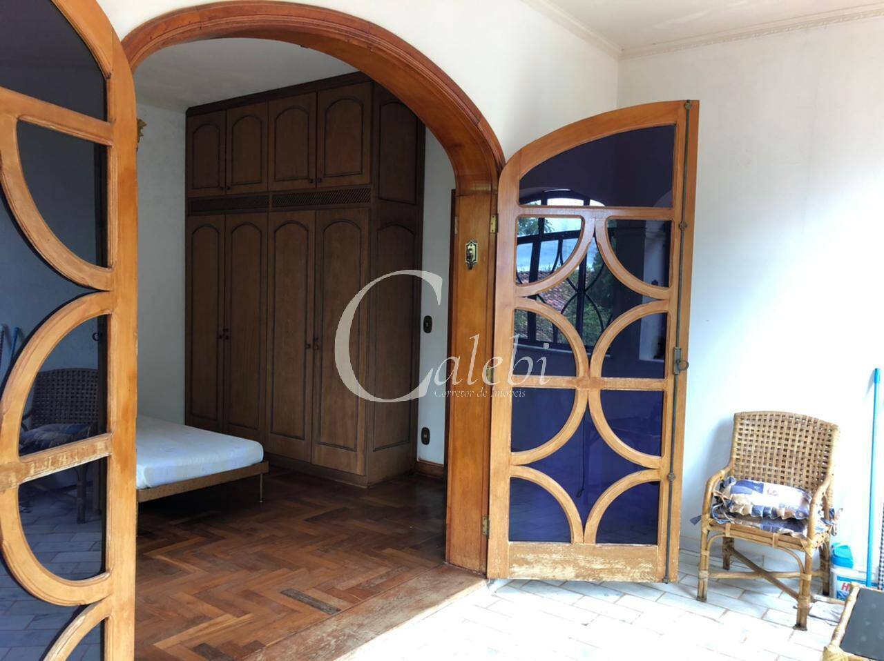 Casa à venda com 5 quartos, 890m² - Foto 3
