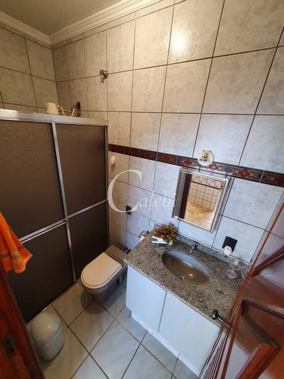 Casa à venda com 3 quartos, 190m² - Foto 10