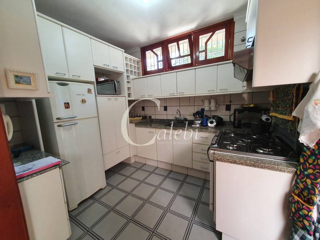 Casa à venda com 3 quartos, 190m² - Foto 21