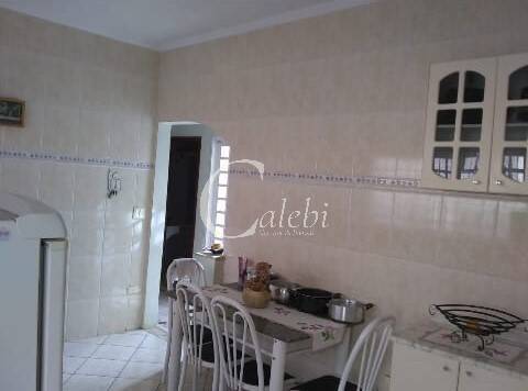 Casa à venda com 3 quartos, 100m² - Foto 3