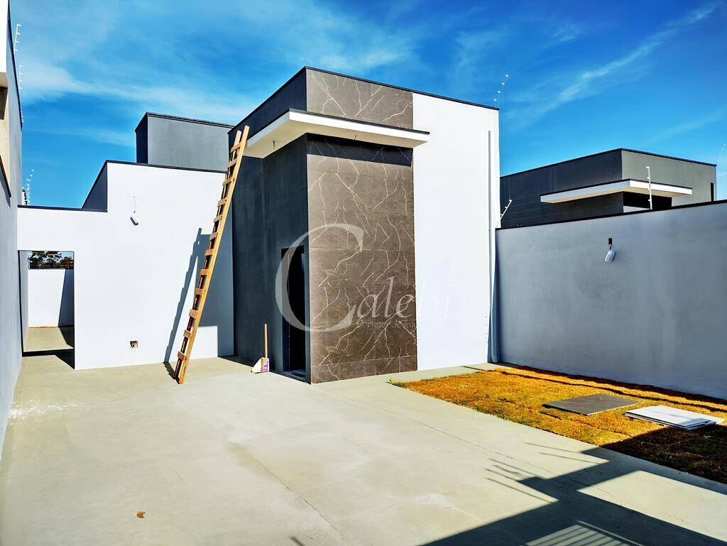 Casa, 3 quartos, 82 m² - Foto 1