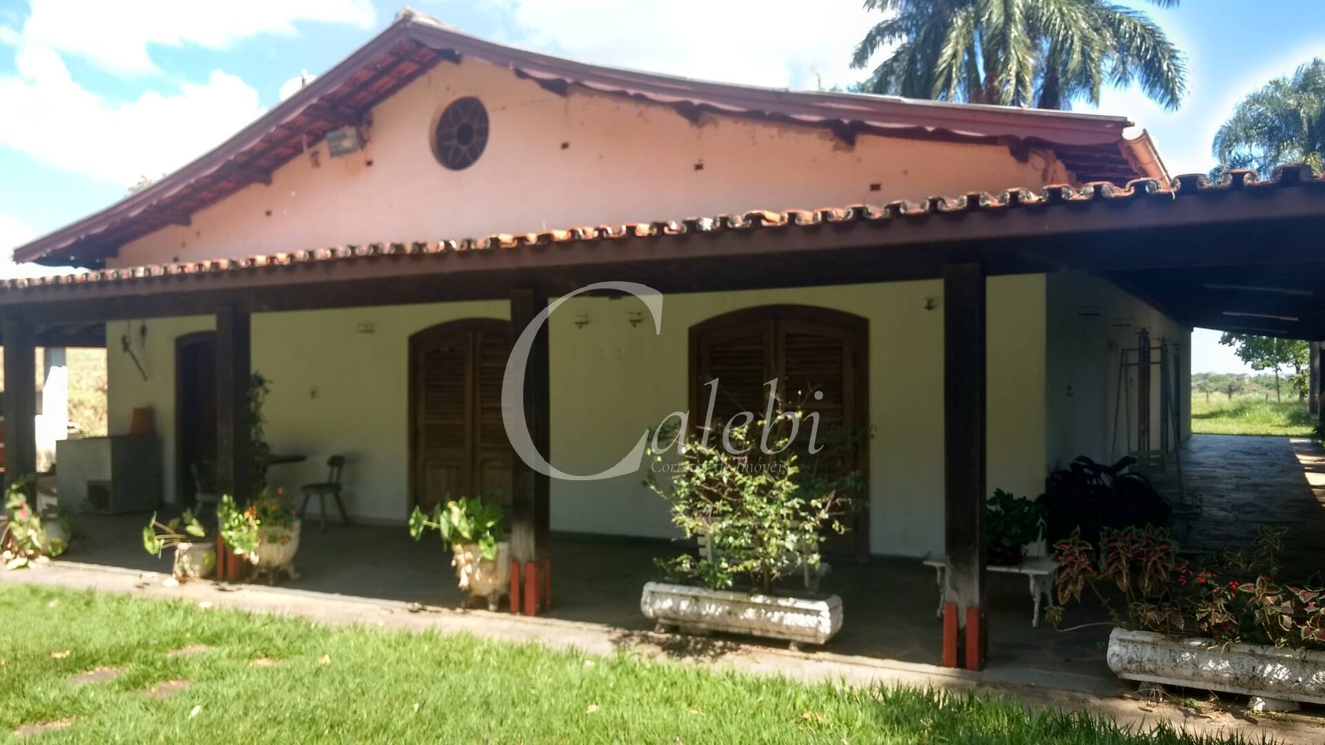 Sítio à venda com 3 quartos, 4m² - Foto 2
