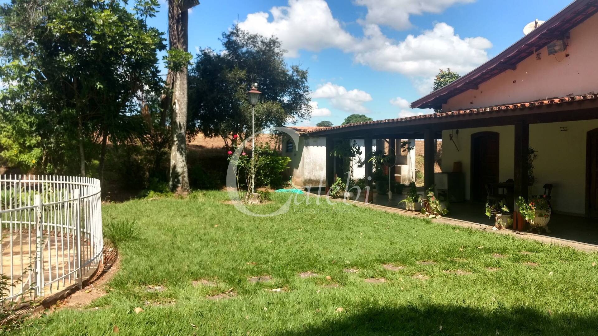 Sítio à venda com 3 quartos, 4m² - Foto 4