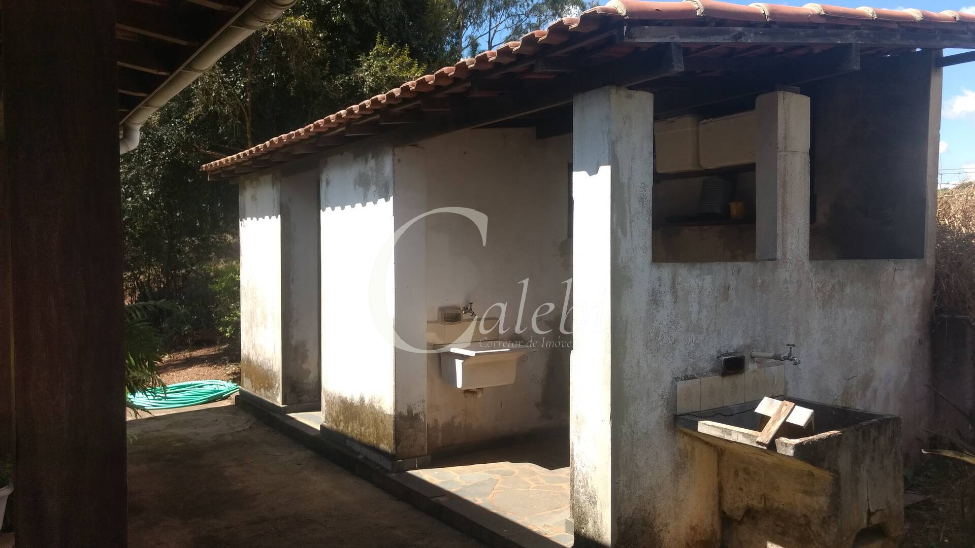 Sítio à venda com 3 quartos, 4m² - Foto 5