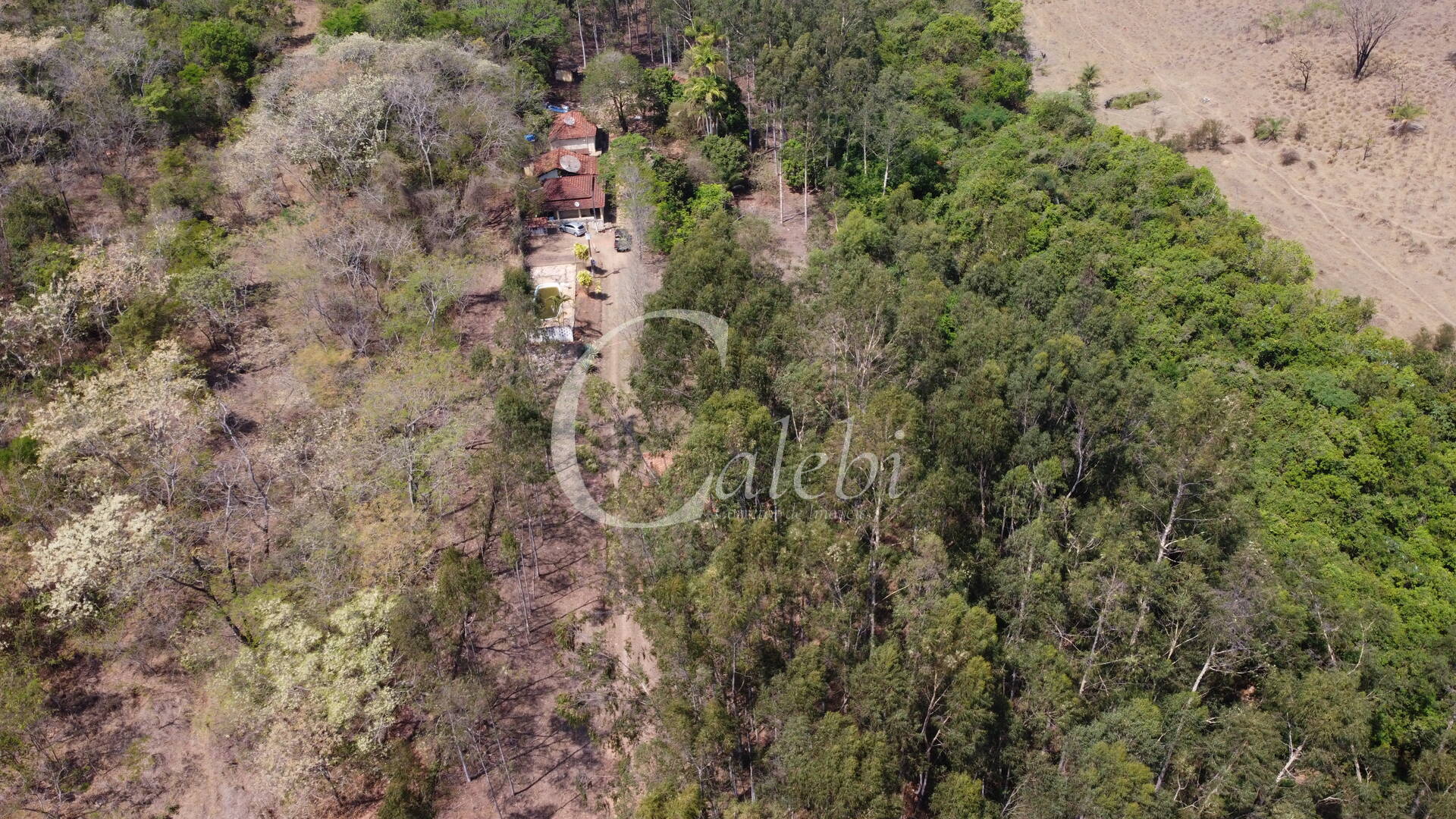 Sítio à venda com 2 quartos, 2m² - Foto 2