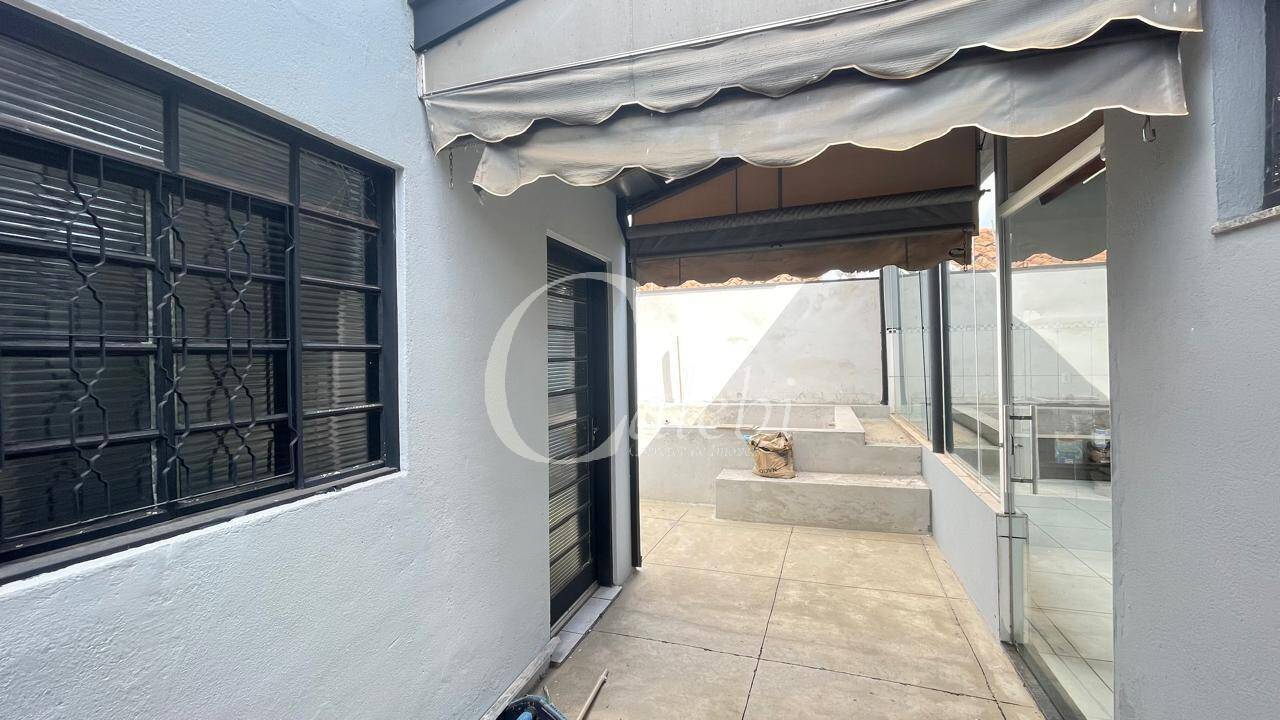 Casa à venda com 4 quartos, 177m² - Foto 12