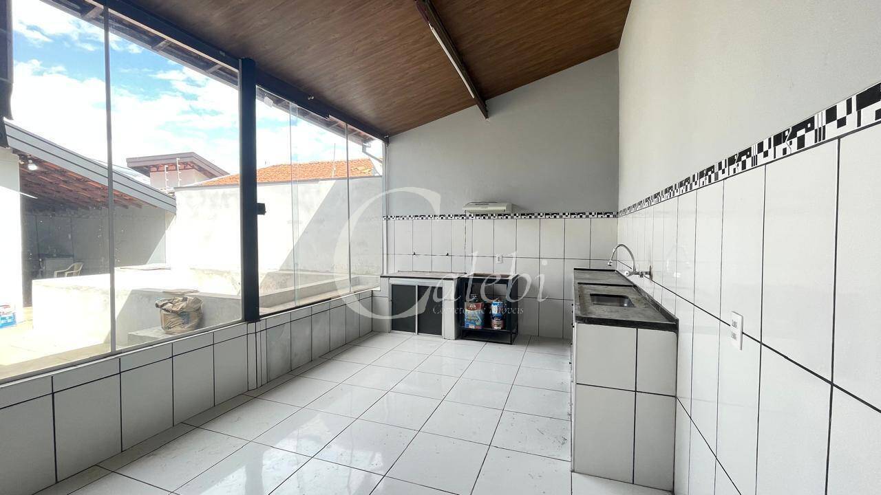 Casa à venda com 4 quartos, 177m² - Foto 16