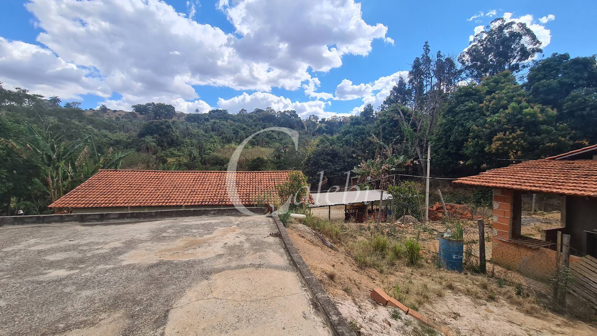 Sítio à venda com 2 quartos, 170m² - Foto 21
