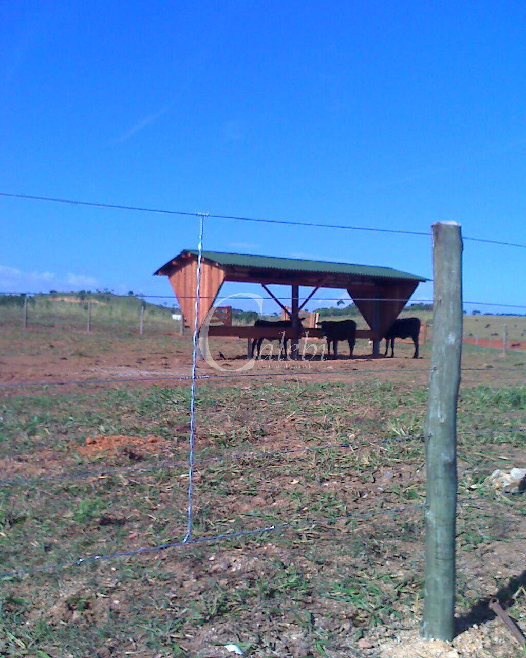 Fazenda à venda com 3 quartos, 26m² - Foto 2