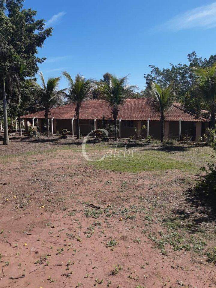 Sítio, 3 quartos, 3 m² - Foto 1