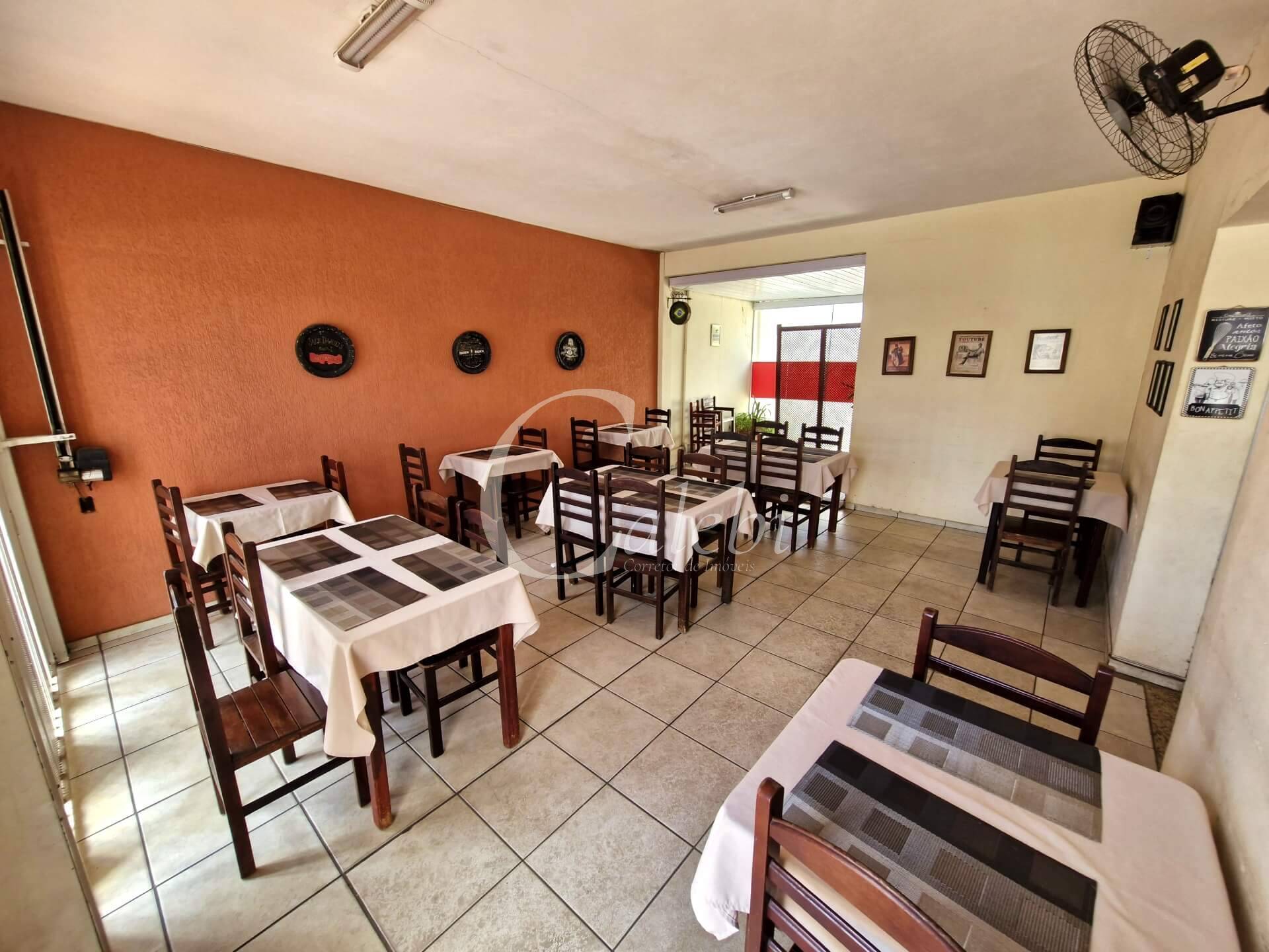 Prédio Inteiro à venda, 230m² - Foto 2