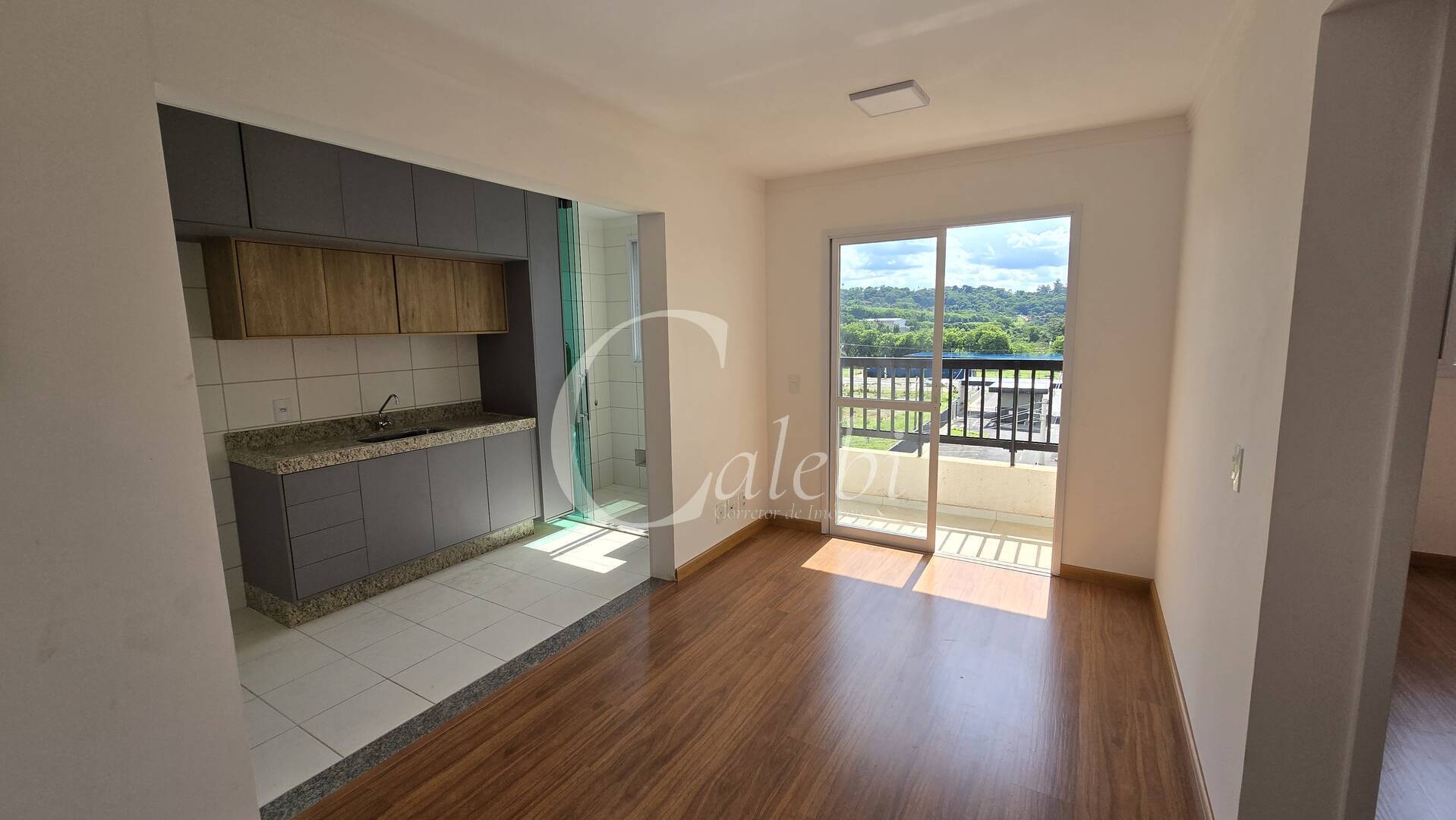 Apartamento para alugar com 2 quartos, 55m² - Foto 1