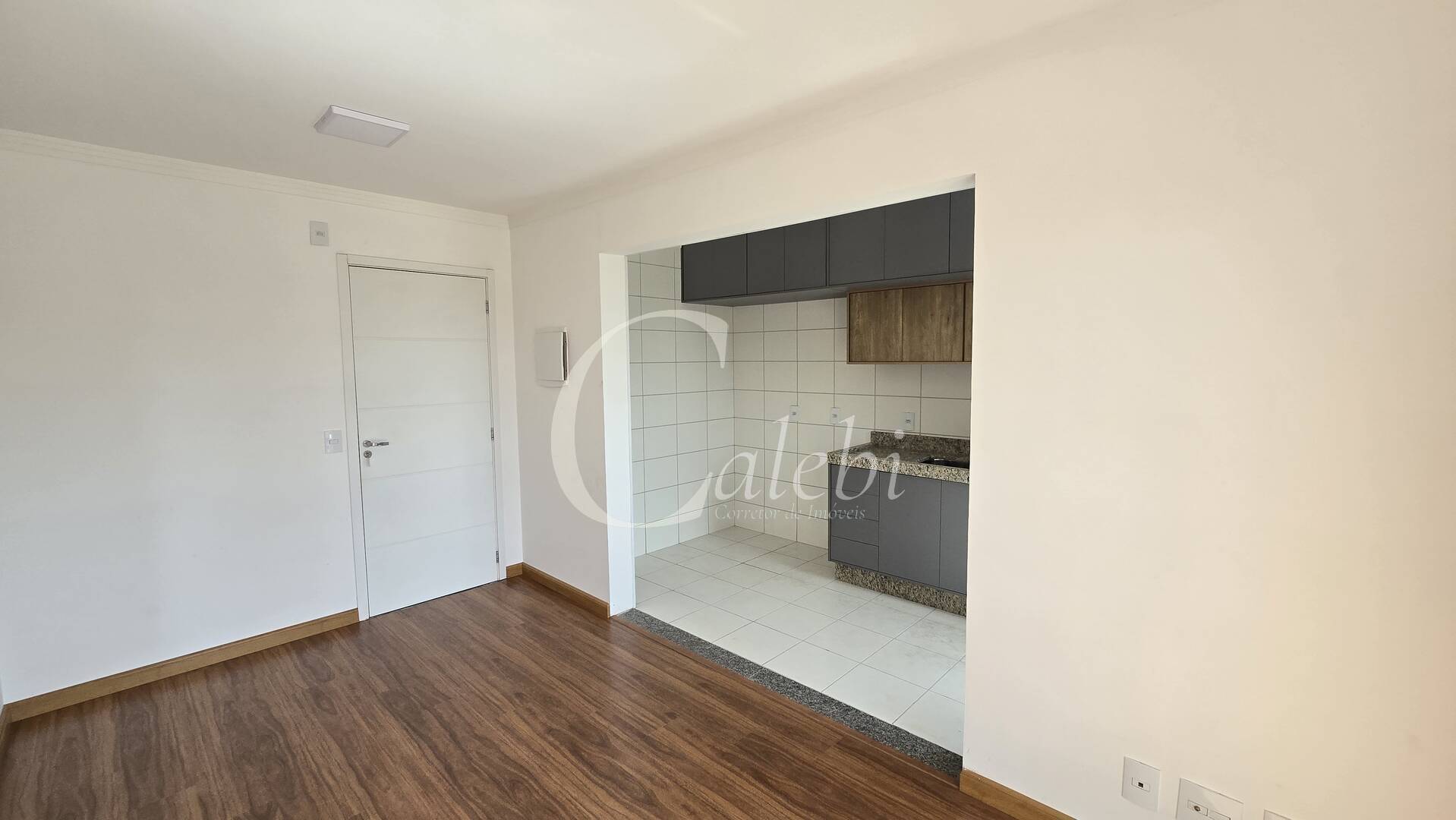 Apartamento para alugar com 2 quartos, 55m² - Foto 11
