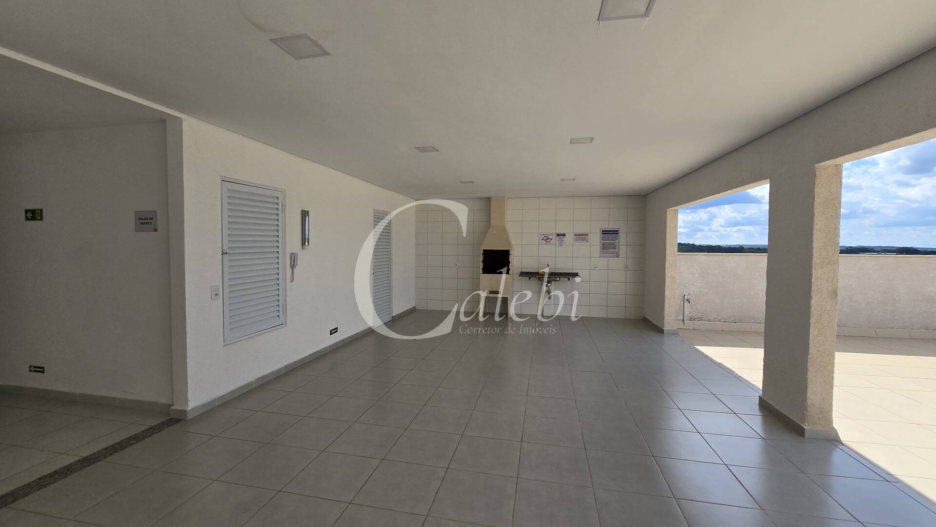 Apartamento para alugar com 2 quartos, 55m² - Foto 17