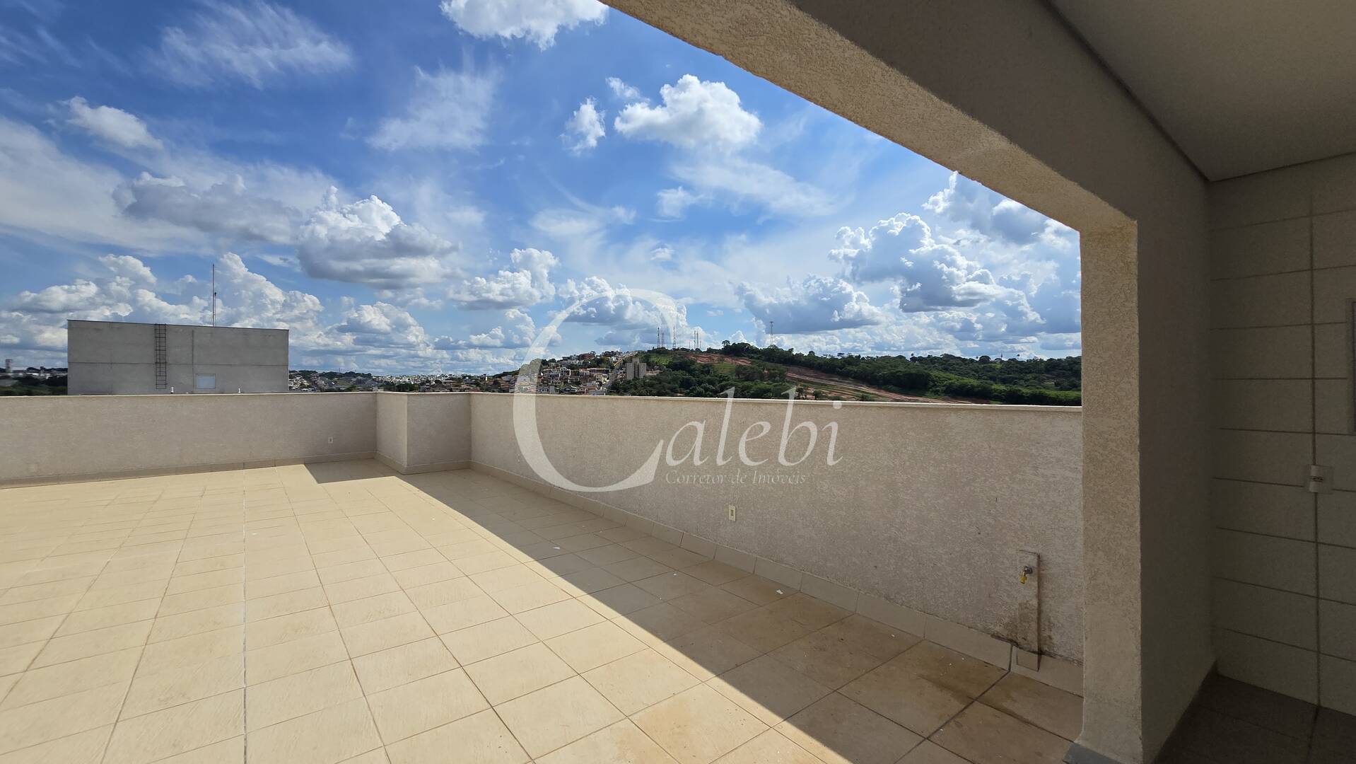 Apartamento para alugar com 2 quartos, 55m² - Foto 25
