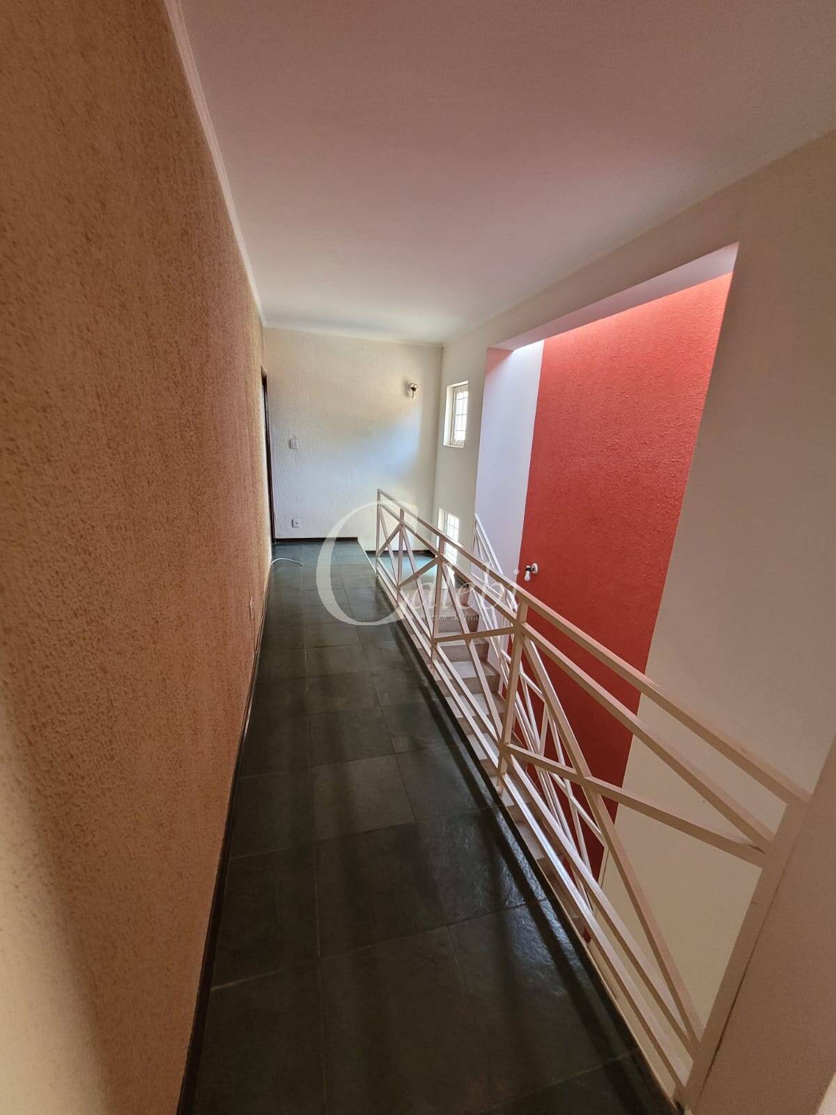Casa à venda com 4 quartos, 230m² - Foto 7