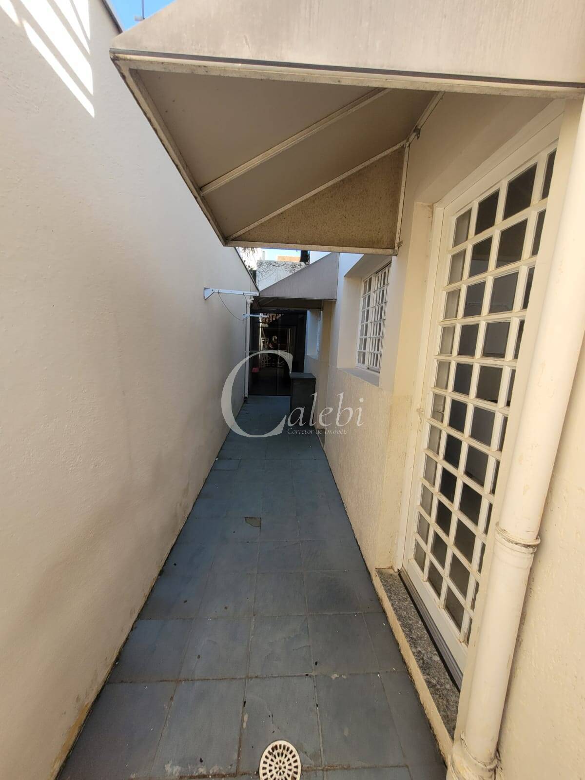 Casa à venda com 4 quartos, 230m² - Foto 22