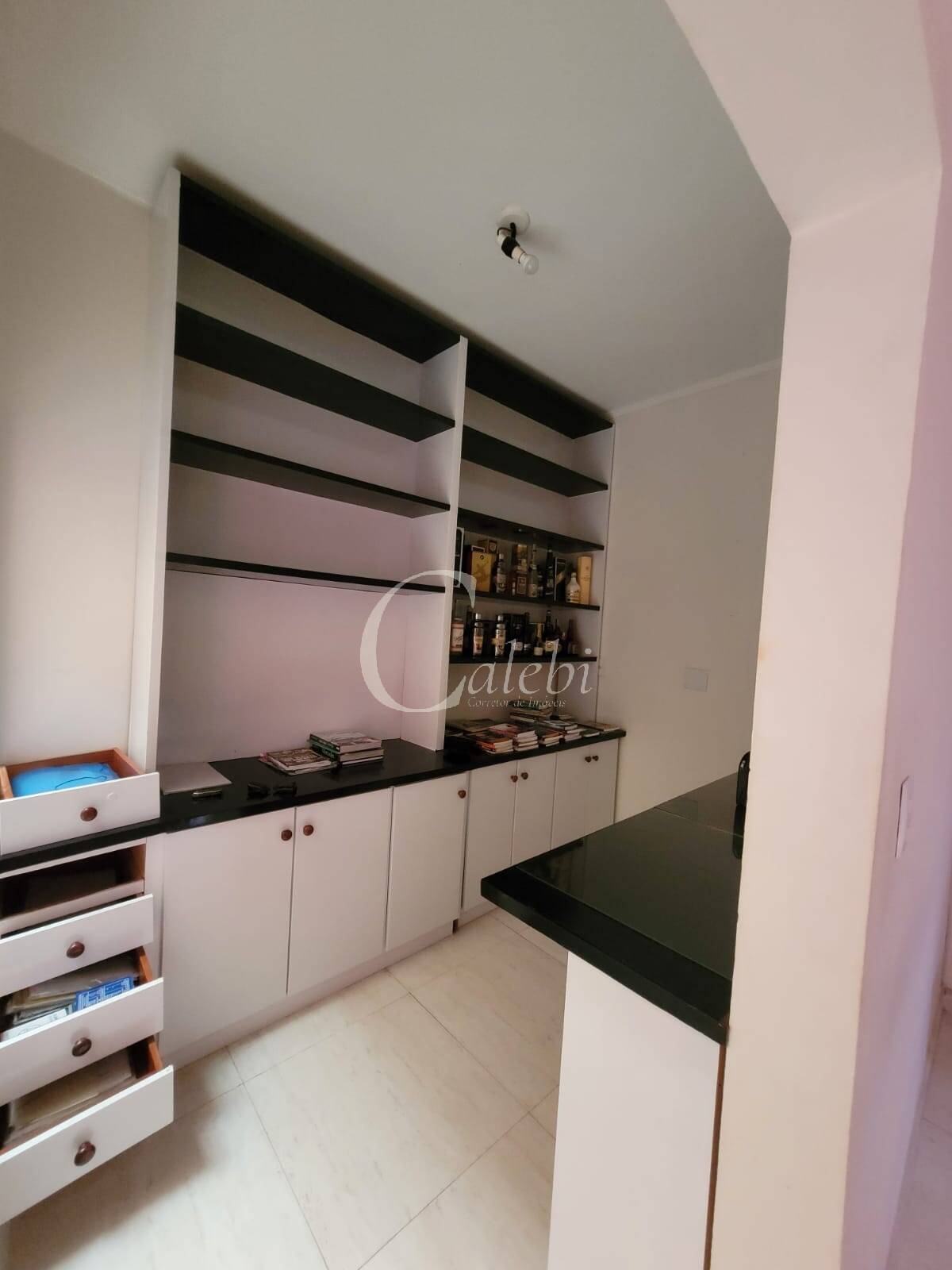 Casa à venda com 4 quartos, 230m² - Foto 26