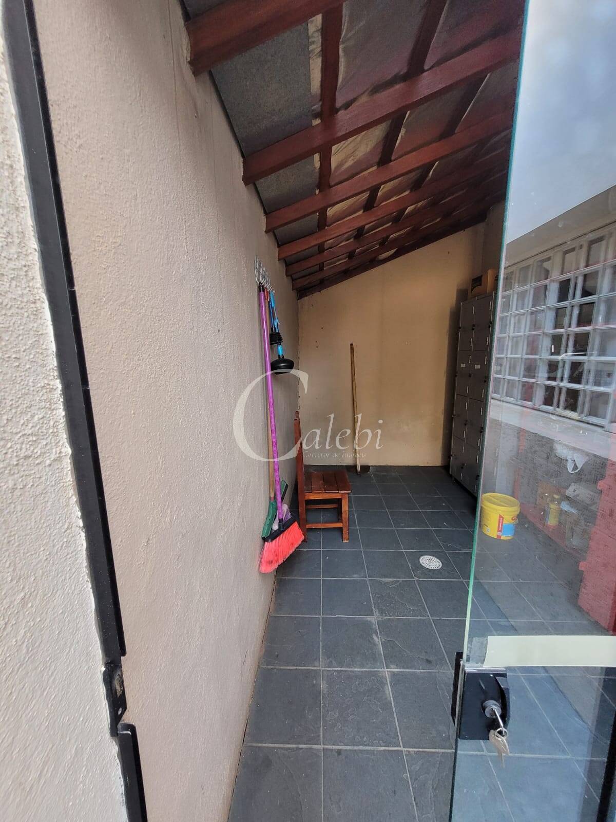 Casa à venda com 4 quartos, 230m² - Foto 29