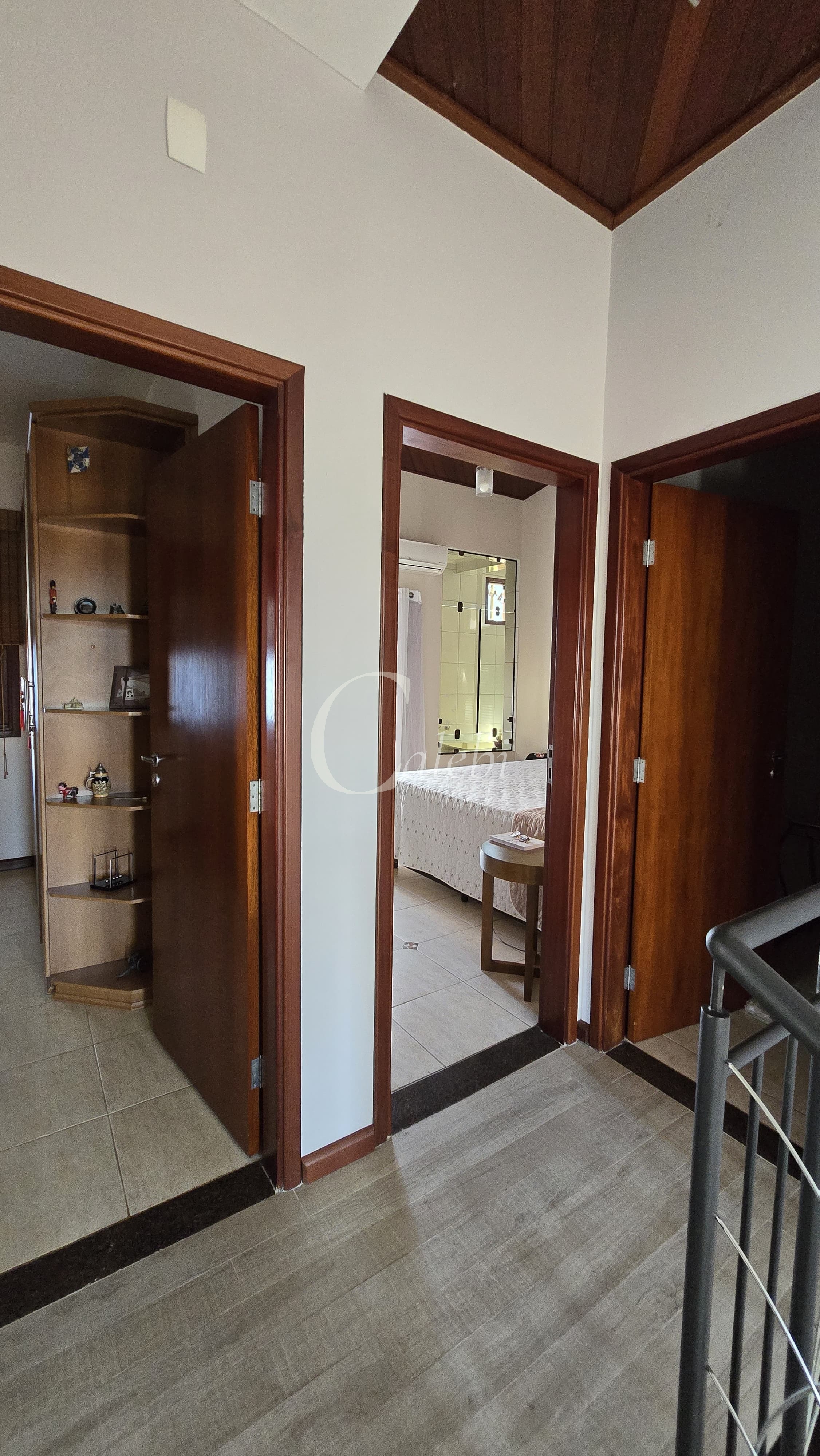 Casa à venda com 3 quartos, 217m² - Foto 13