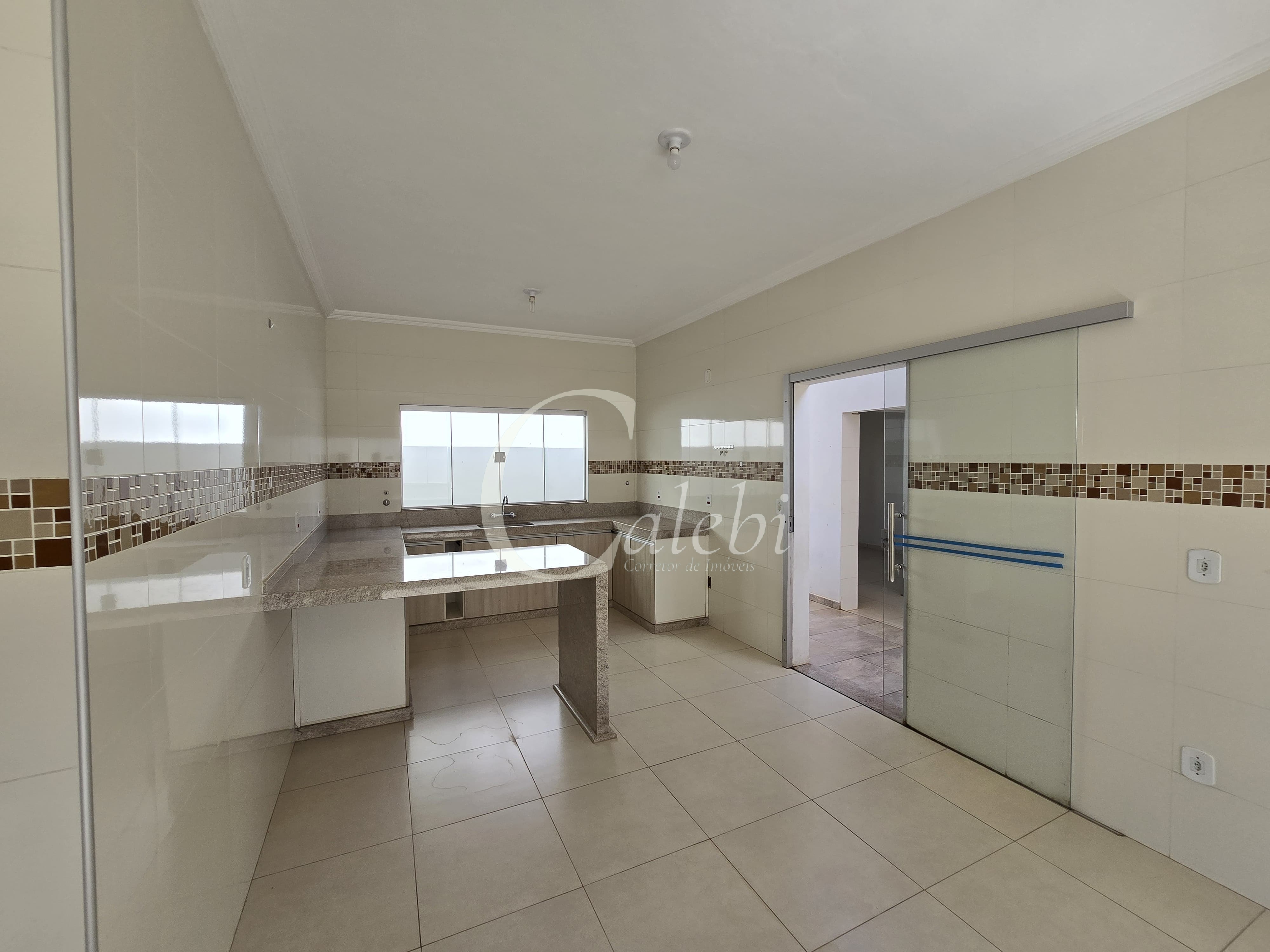 Casa à venda com 3 quartos, 183m² - Foto 10