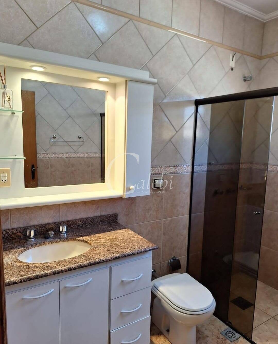 Casa à venda com 3 quartos, 198m² - Foto 9