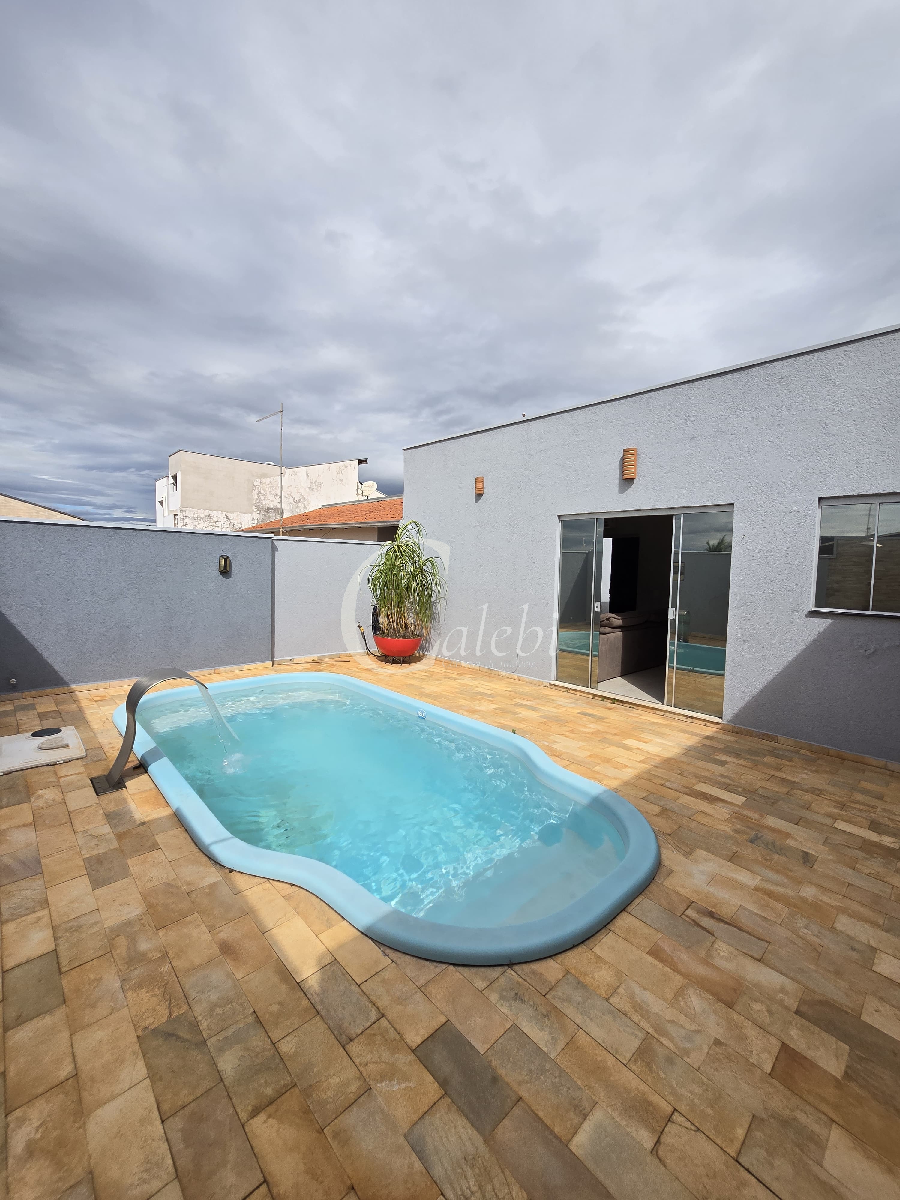 Casa à venda com 3 quartos, 125m² - Foto 12