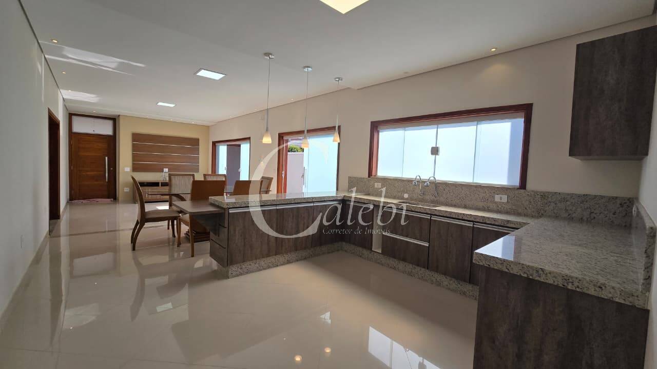 Casa de Condomínio, 4 quartos - Foto 1